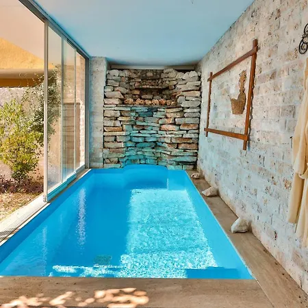 Nuka Loft Vilă Kaș
