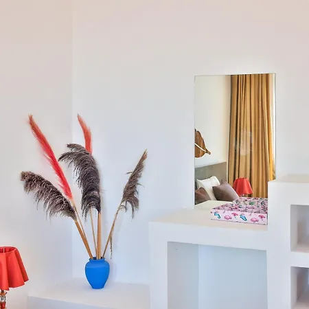 Nuka Loft Vilă *