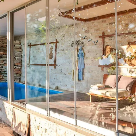 Nuka Loft Villa Kas